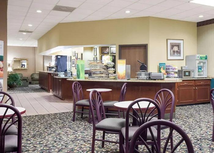 Quality Inn Columbus, Ms